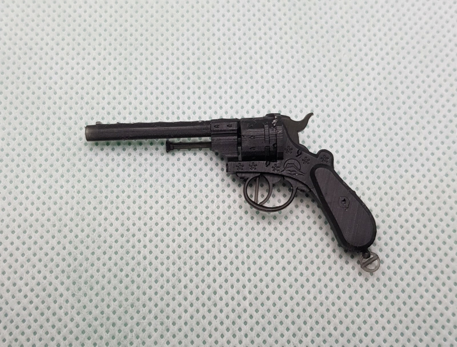 1/6 scale Revolver LEFAUCHEUX M1858 action figures