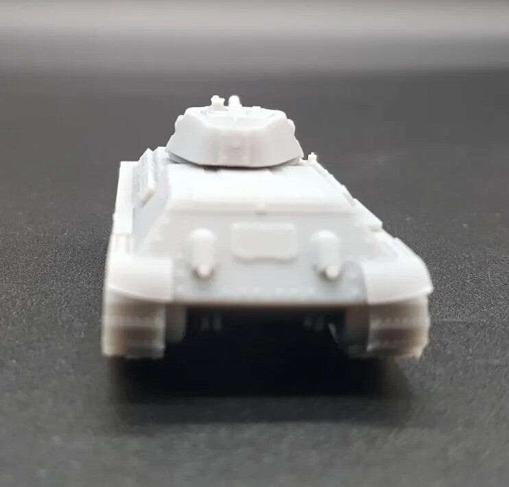 1:100 WW2 T34/76 Soviet Tank