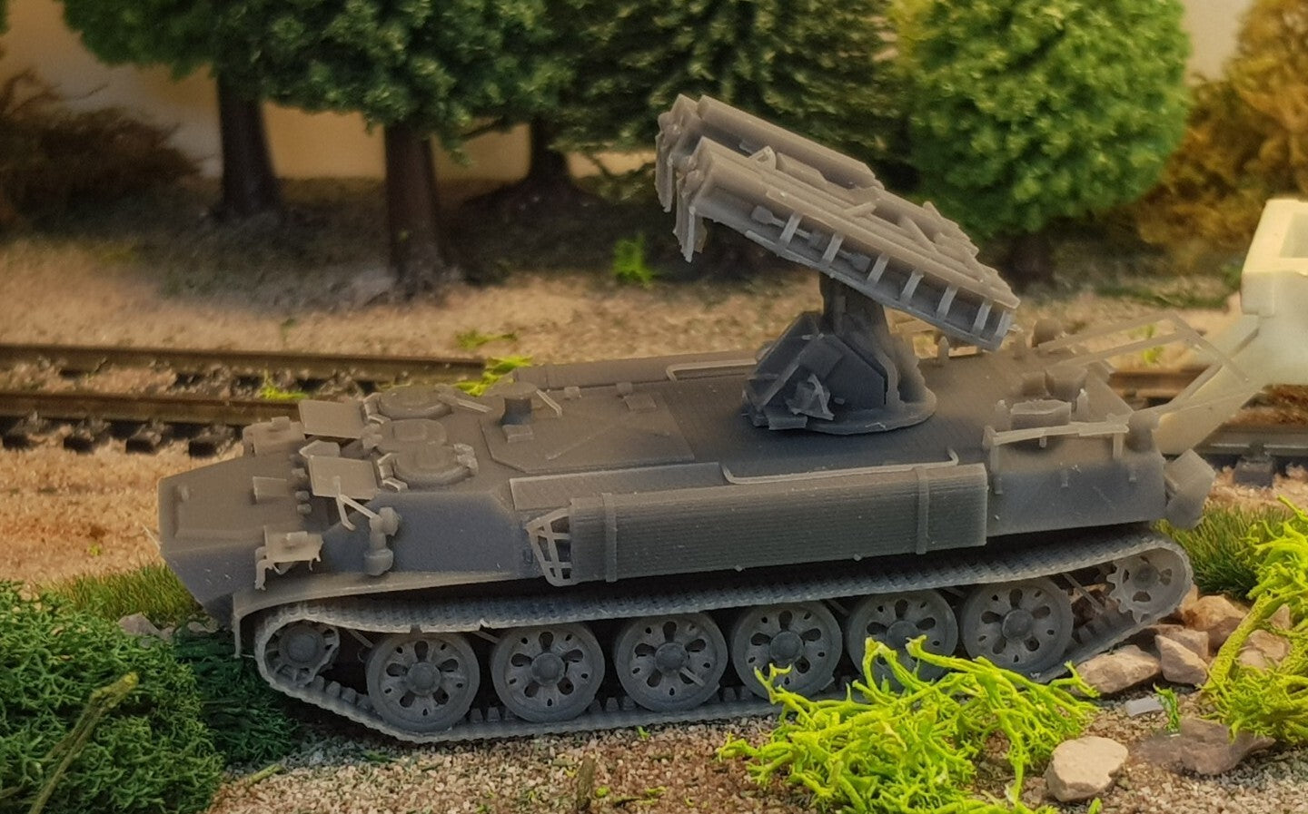 1:72 mt-lb  strela 10 ( SA 13 gopher )  russian soviet ukrainian army