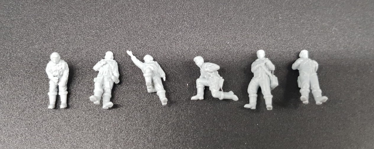 1/72  7 Soviet  PILOTS  soviet USSR WW2