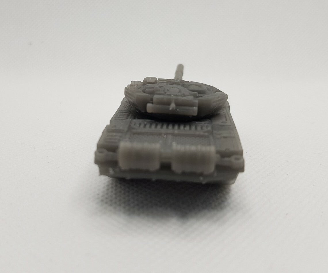 1:100 T72B3   russian  tank