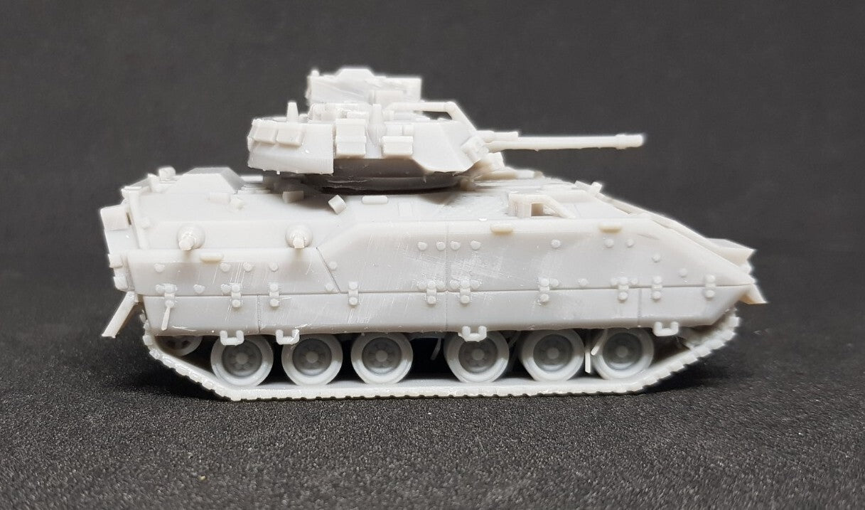 1:72 M2 Bradley  us army