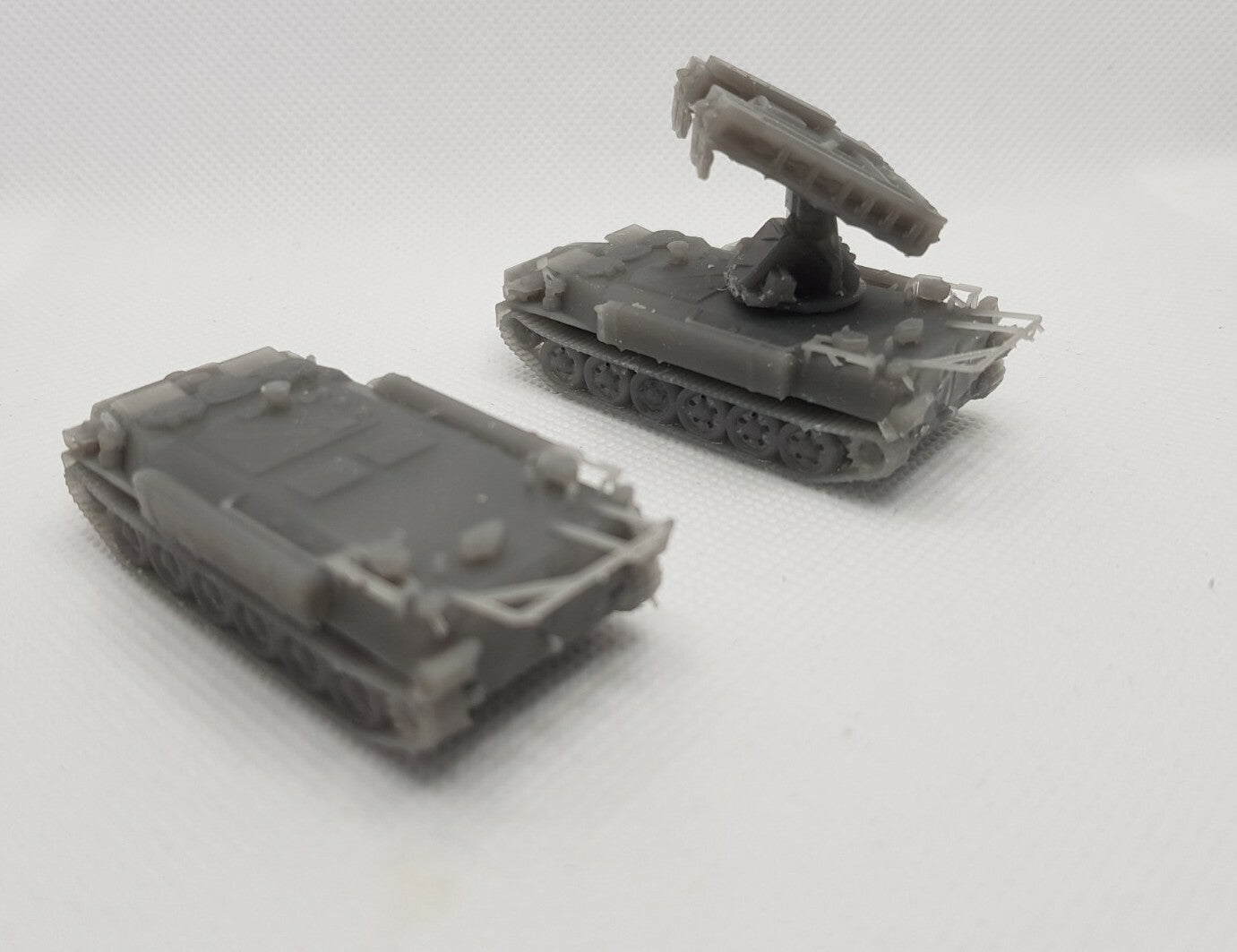 1:100 mt-lb  strela 10  russian soviet ukrainian army  x2