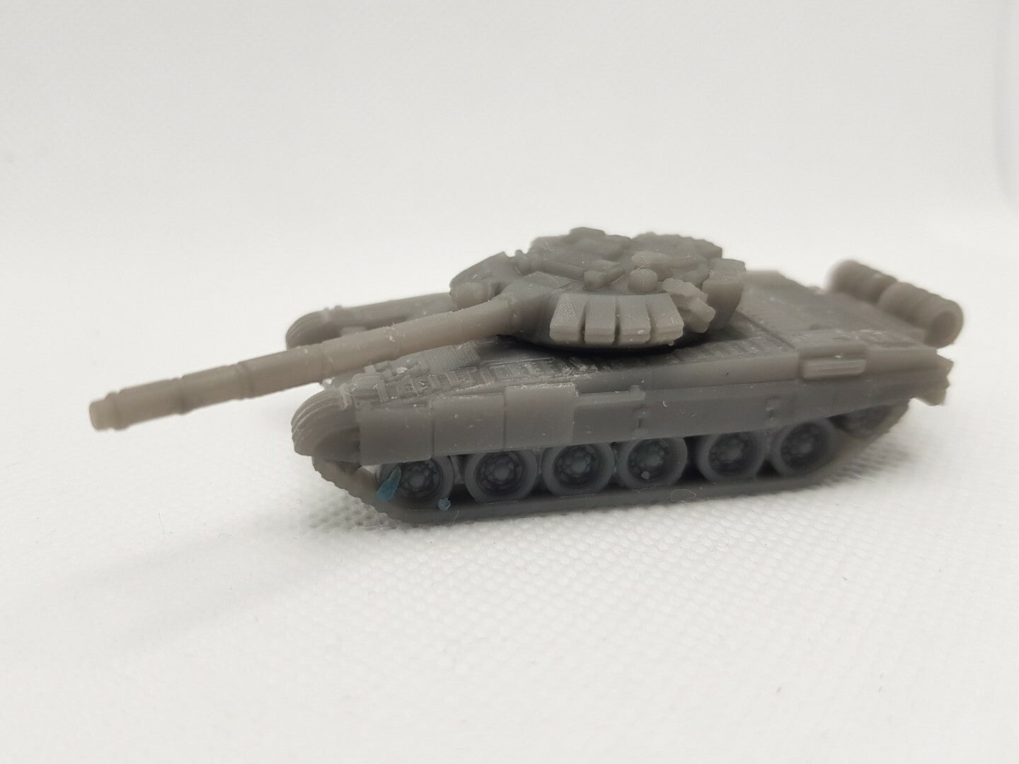 1:100 T72B3   russian  tank