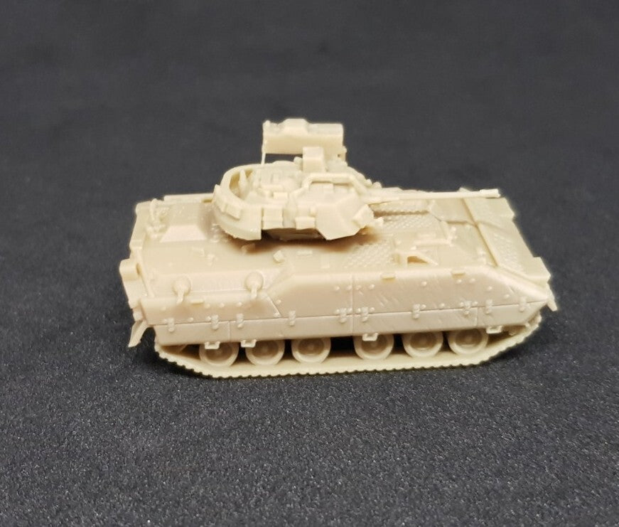 1:100 M2 Bradley  us army