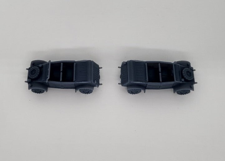 1:100   kubelwagen x 3  WW2 german