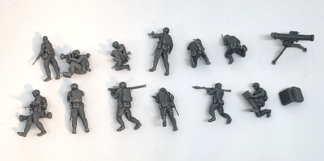 1/72  12  ukrainians  soldiers Javelin Stinger UAV Stugna Gunner