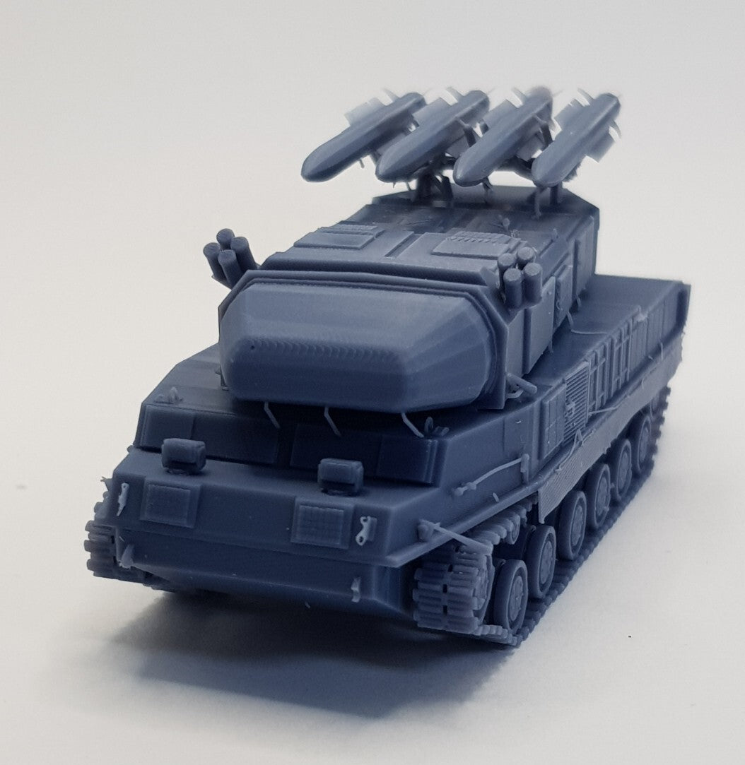 1:100    SA-11 BUK 9k37 GADFLY