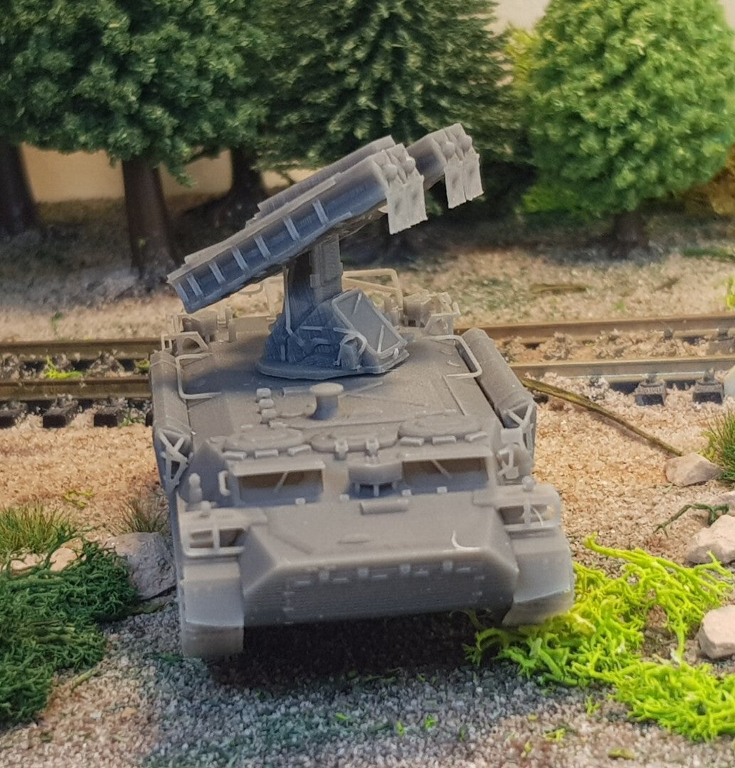1:72 mt-lb  strela 10 ( SA 13 gopher )  russian soviet ukrainian army
