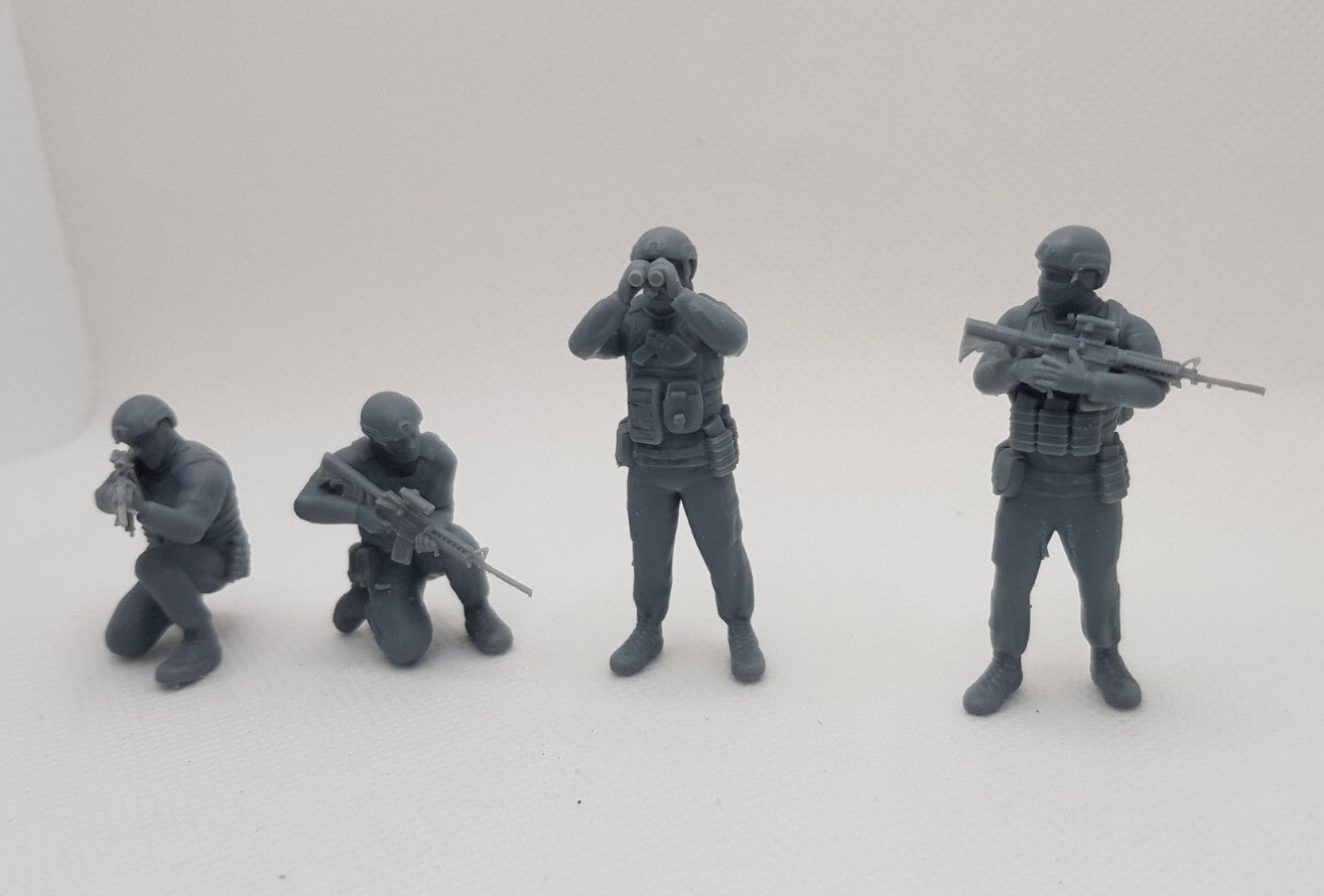 Ukrainian Soldiers x10 - 1/48 Scale - Modern Army - 3D Printed - Military Model