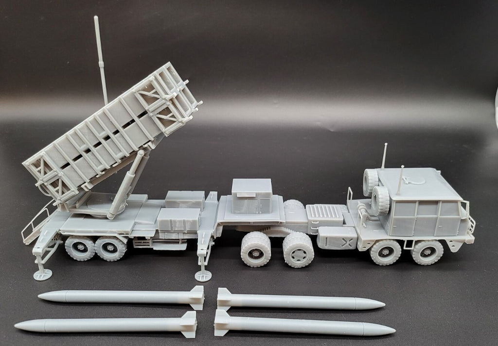 1:43 PATRIOT  MIM 104
