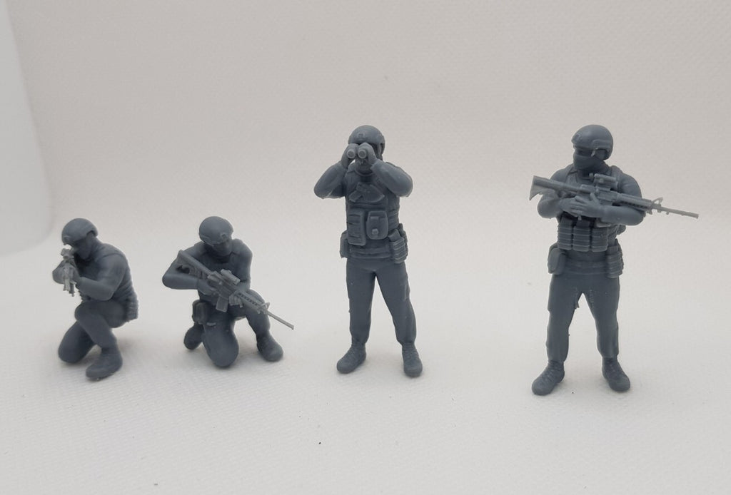 Ukrainian Soldiers - 1/43 - Modern Army Troops - 3D Printed Model - Resin