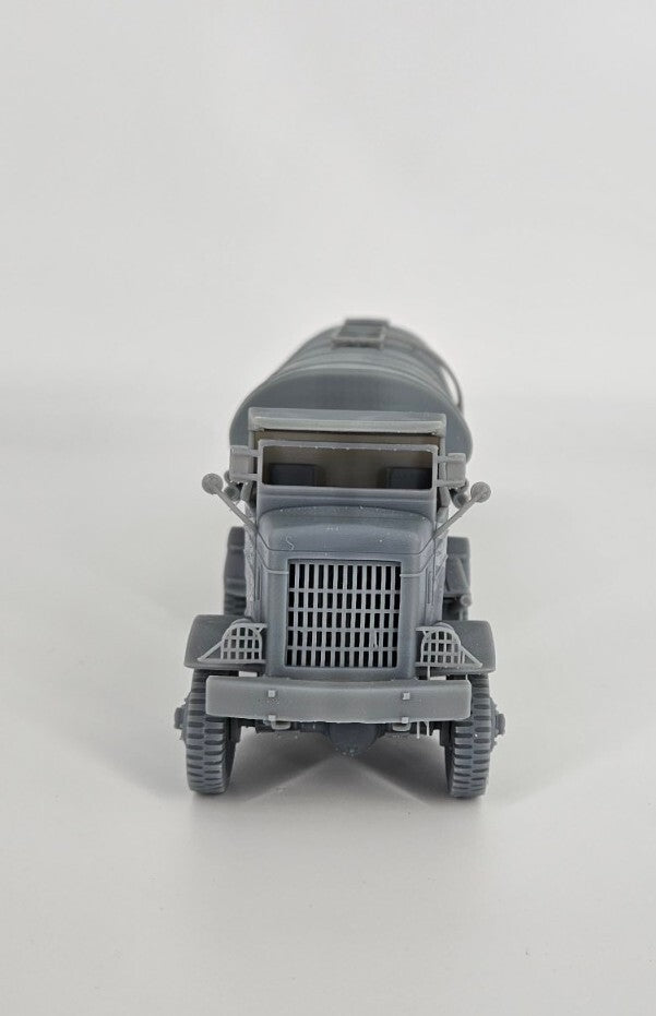 Autocar Tractor & Fuel Trailer - 1/48 Scale - WWII US Army - 3D Printed - Model