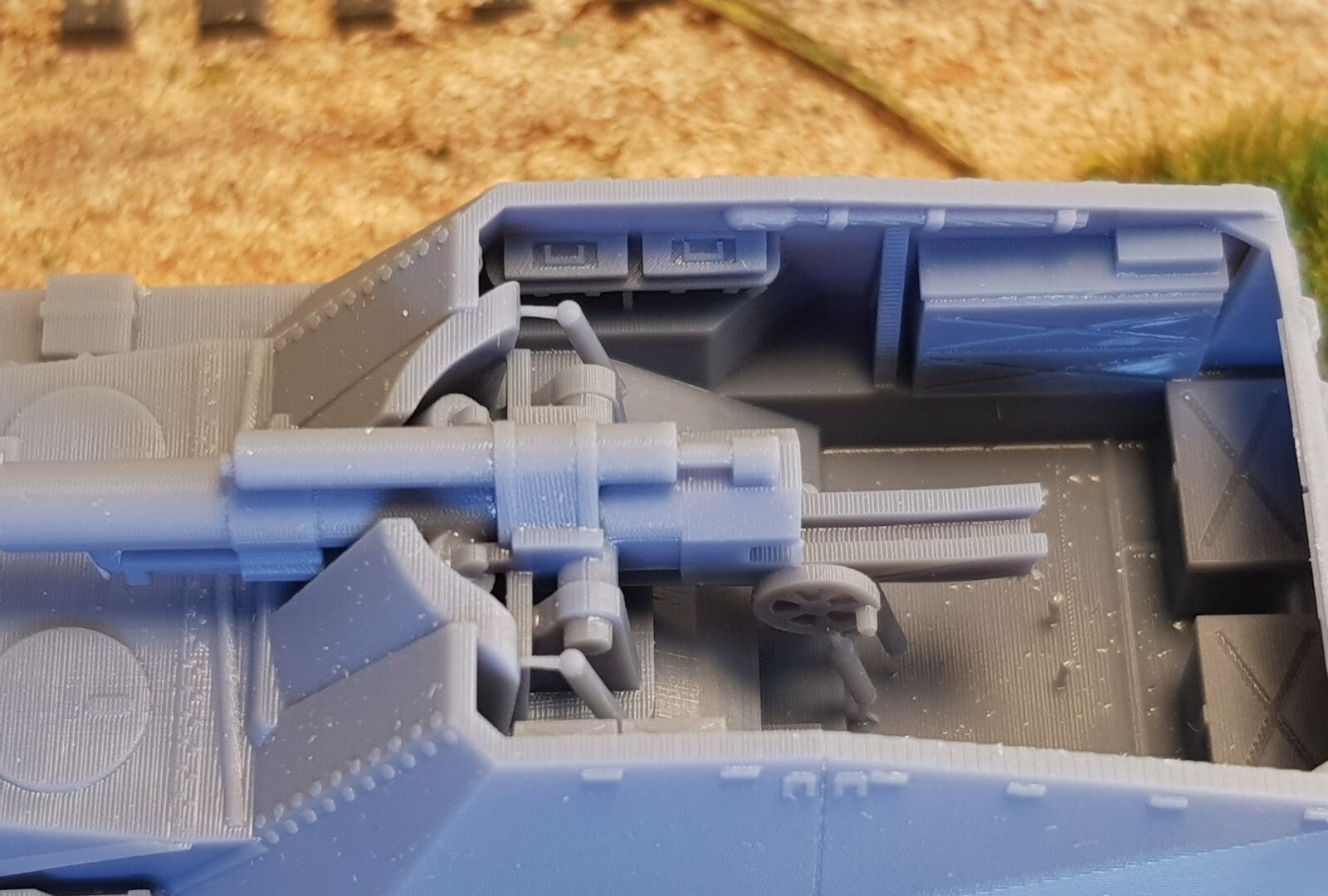 1:87 sd.kfz 165 hummel