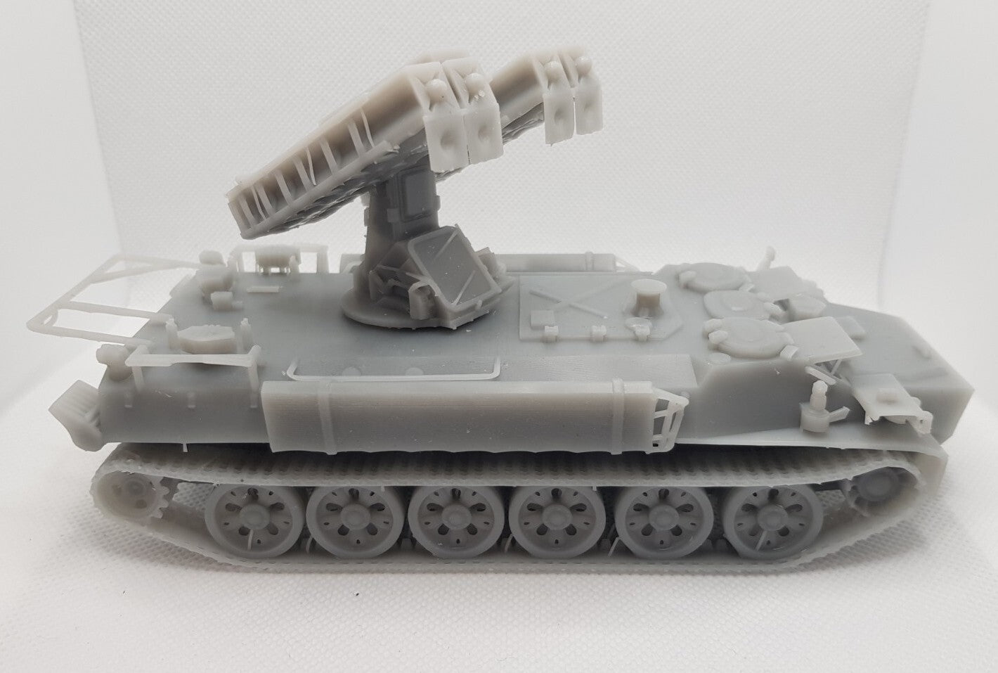 1:48 mt-lb  strela 10 ( SA 13 gopher )  russian soviet ukrainian army