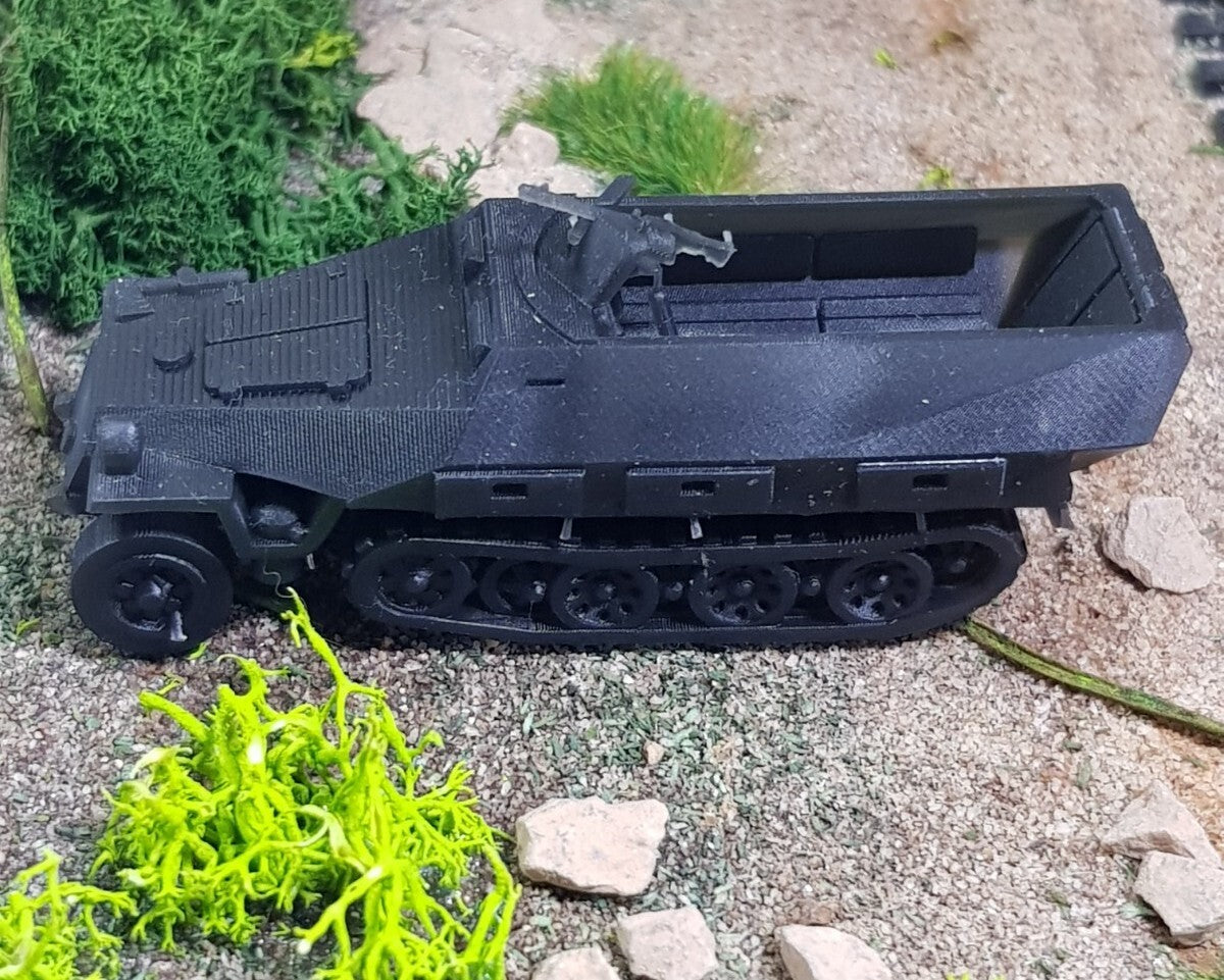1:87 WW2 hanomag sdkfz 251/1