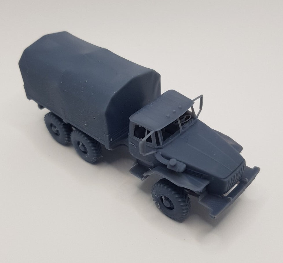 1:87 URAL 4320 truck russian soviet ukrainian army
