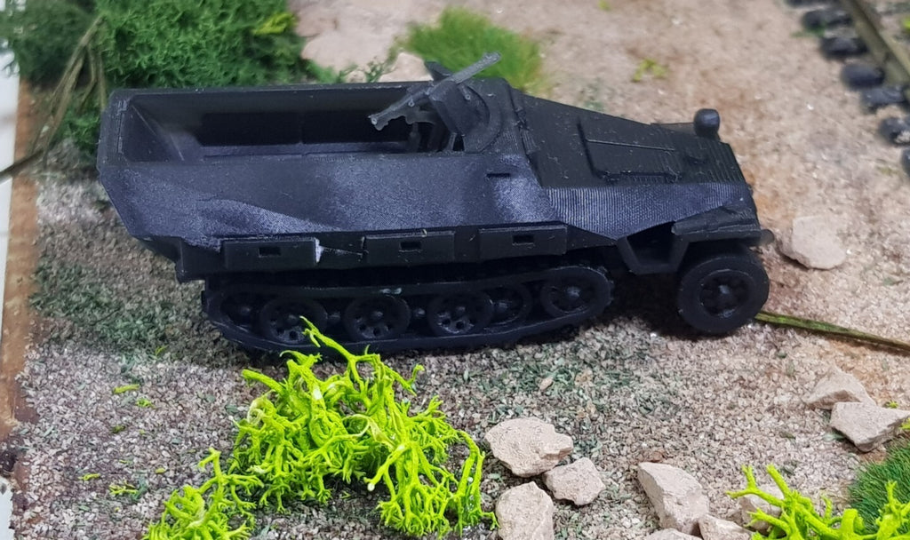 1:87 WW2 hanomag sdkfz 251/1