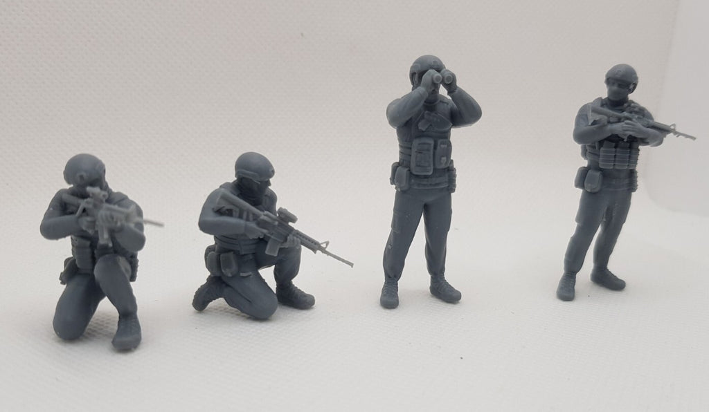Ukrainian Soldiers x10 - 1/48 Scale - Modern Army - 3D Printed - Military Model