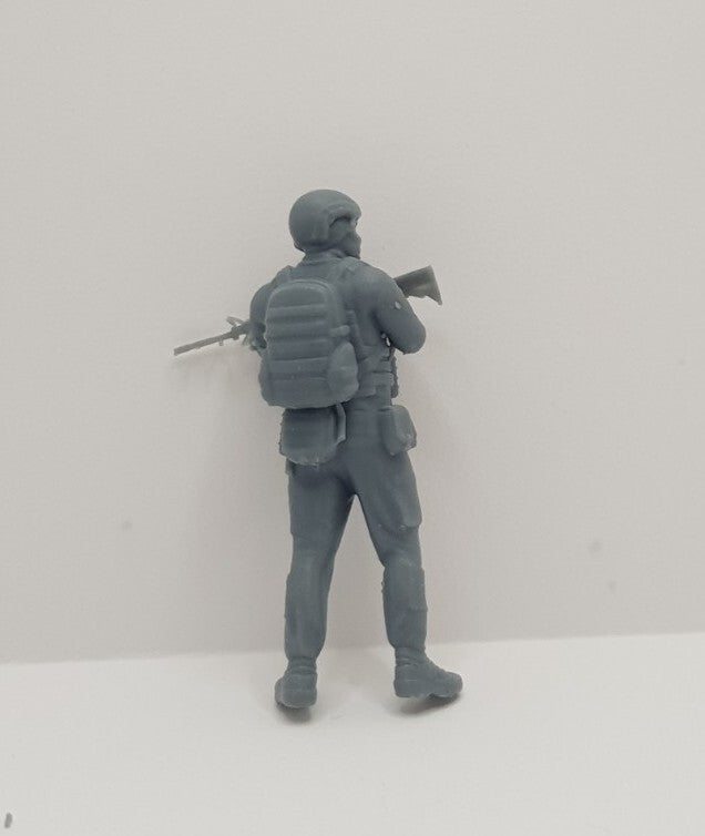 Ukrainian Soldiers - 1/43 - Modern Army Troops - 3D Printed Model - Resin