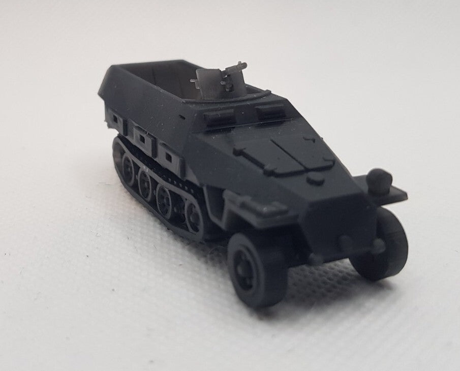 1:87 WW2 hanomag sdkfz 251/1