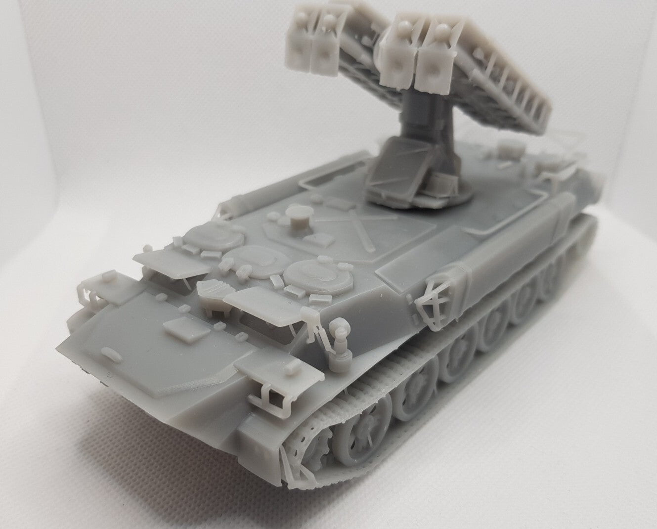 1:48 mt-lb  strela 10 ( SA 13 gopher )  russian soviet ukrainian army