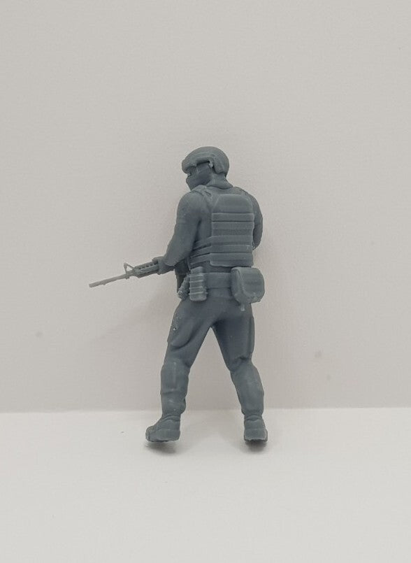 Ukrainian Soldiers x10 - 1/48 Scale - Modern Army - 3D Printed - Military Model