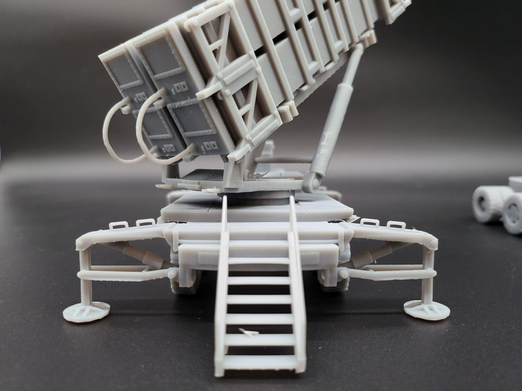 1:43 PATRIOT  MIM 104