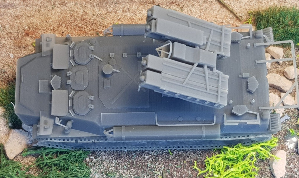 1:72 mt-lb  strela 10 ( SA 13 gopher )  russian soviet ukrainian army