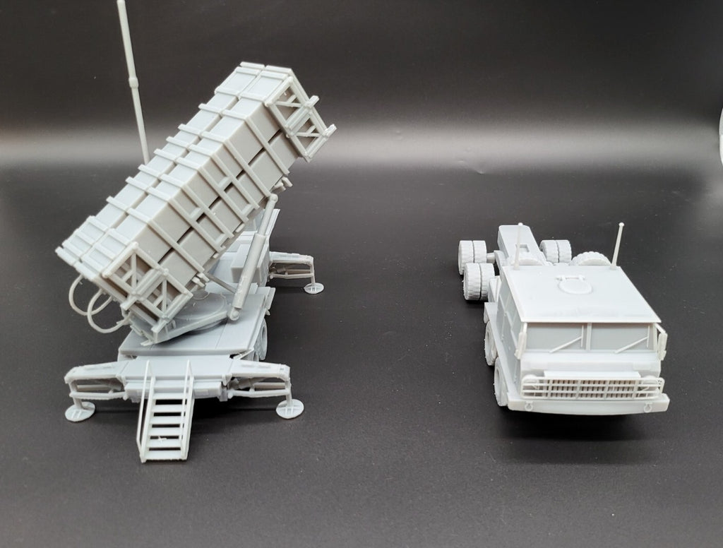 1:43 PATRIOT  MIM 104