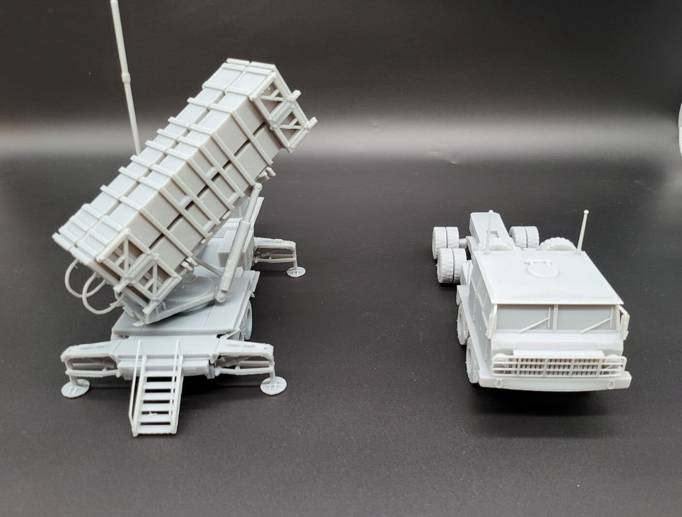 1:43 PATRIOT  MIM 104