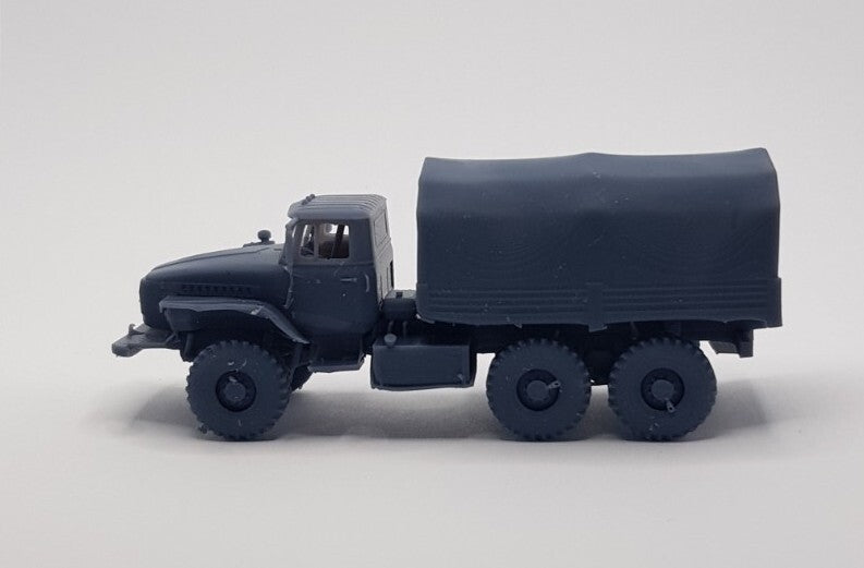 1:87 URAL 4320 truck russian soviet ukrainian army