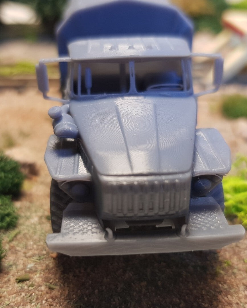 1:87 URAL 4320 truck russian soviet ukrainian army