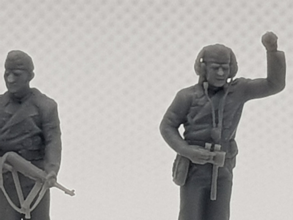1/72  14 GERMANS   TANK  CREWS  WW2