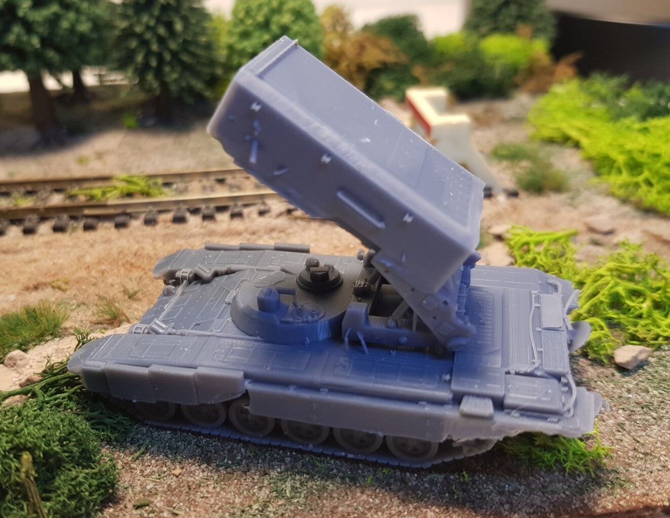 1:87 TOS 1 Bouratino  thermobaric mlrs