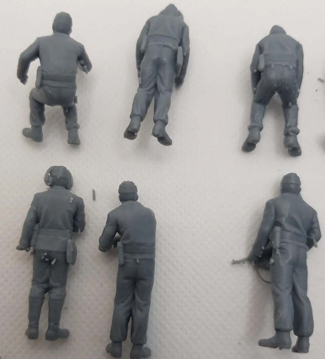 German Tank Crews x14  - 1/43 - WW2 Diorama Figures - 3D Printed Model - Resin