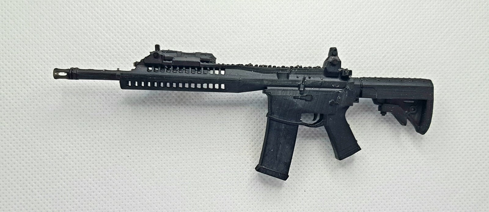1/6 scale  LWRC M6A2
