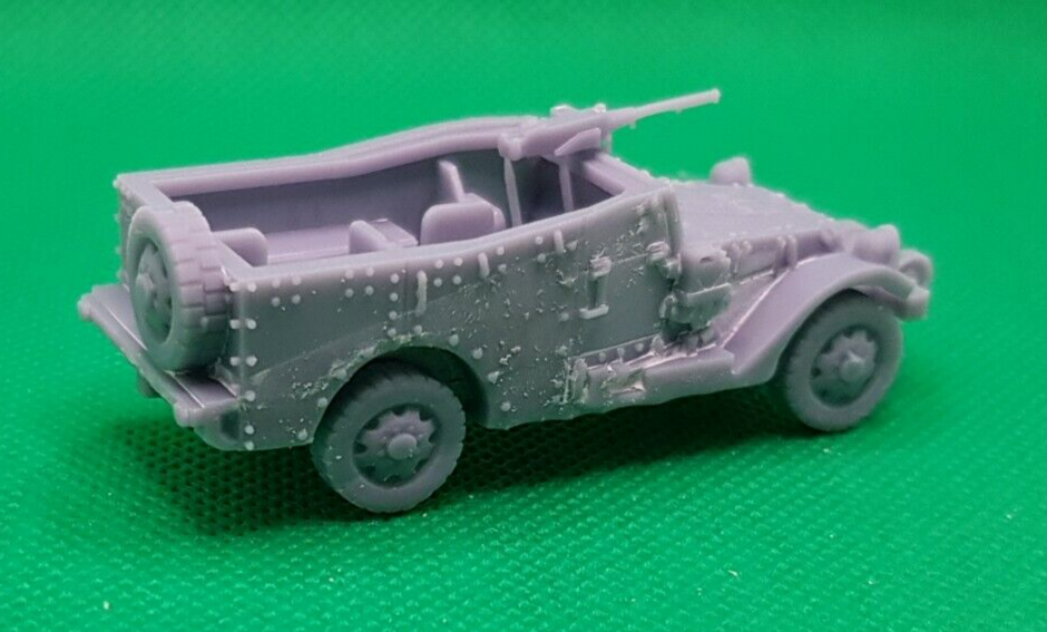 1:72 WW2 white M3 scout car