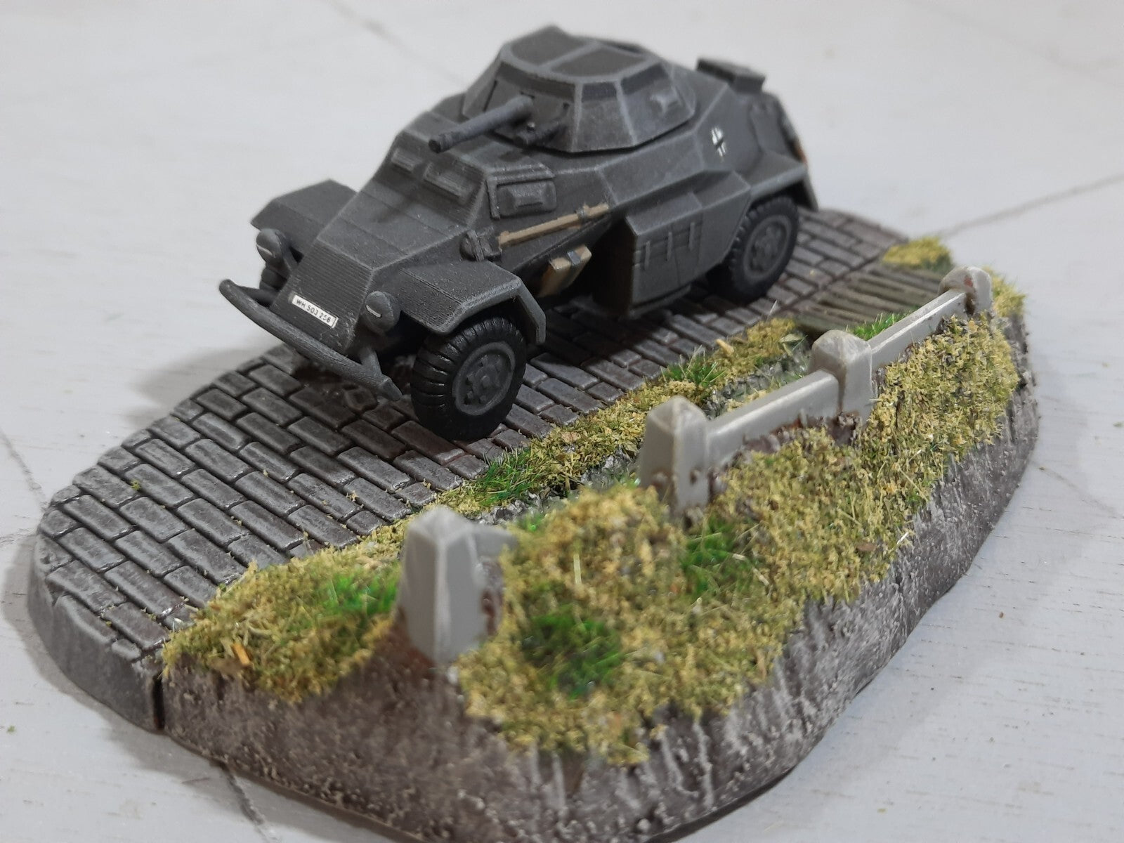 1:72 WW2 sdkfz 222